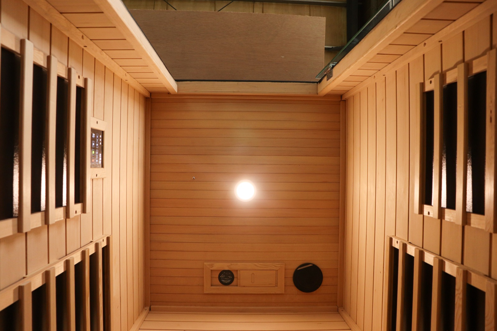 Far-Infrared Sauna — 90 × 90 × 190 cm view 4