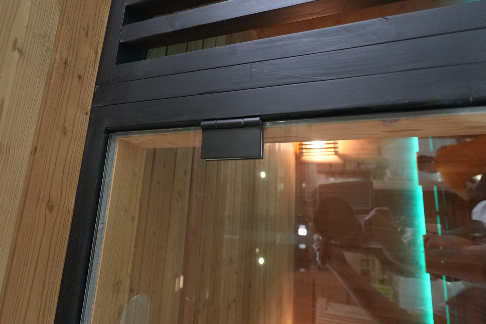 Outdoor Sauna — 293 × 293 × 275 cm view 3