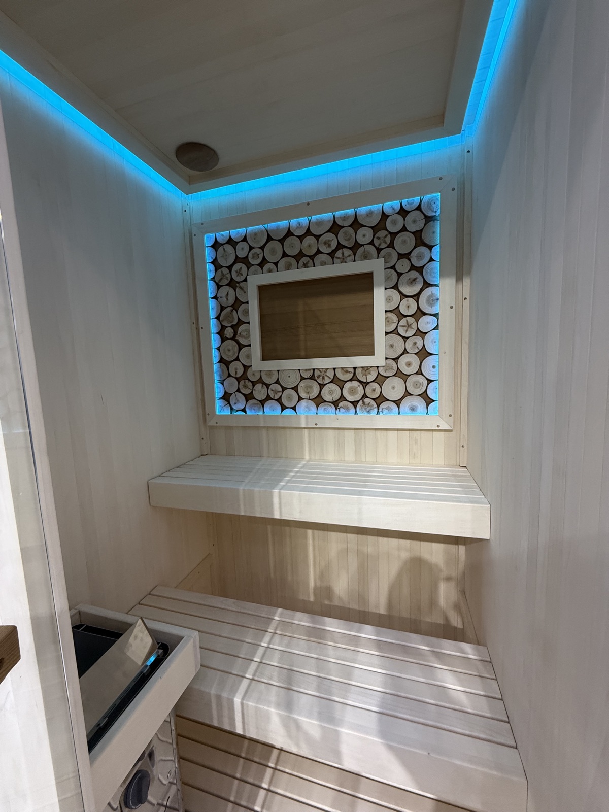 Indoor Traditional Sauna — 120 × 110 × 210 cm view 3