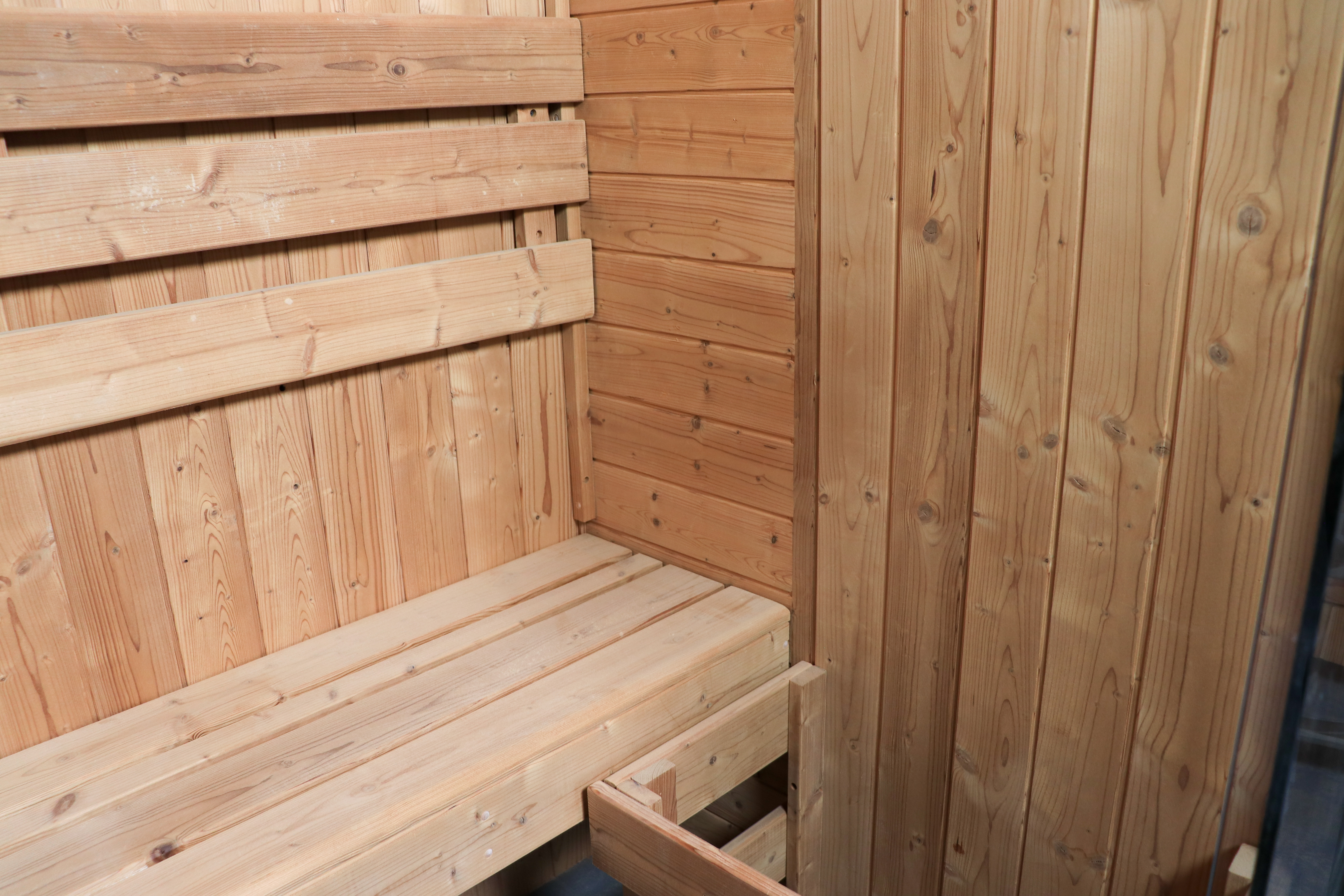 SIP-I044 Traditional Indoor Sauna — 150 × 90 × 210 cm image 3