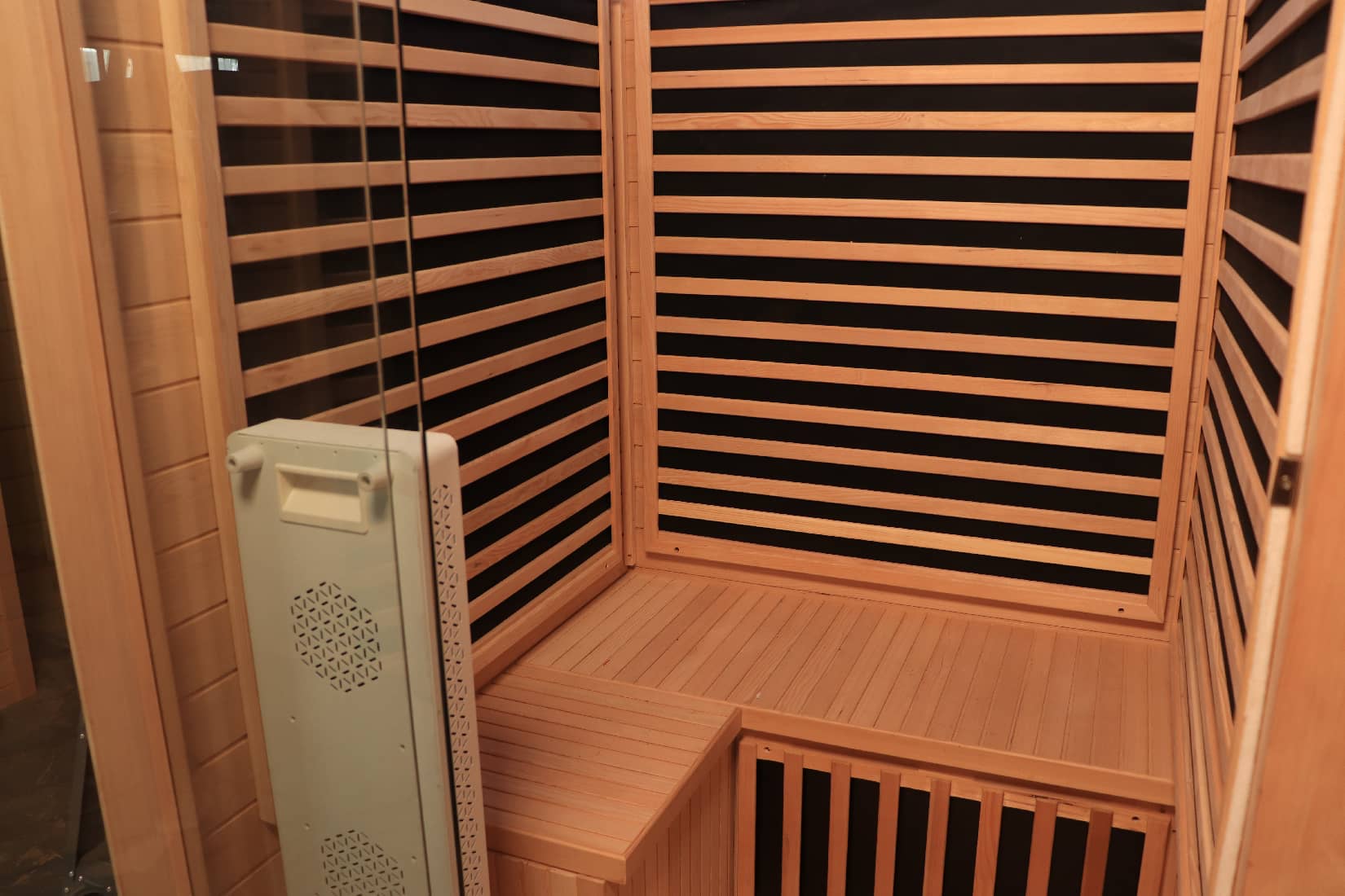 SIP-I062 Far-Infrared Sauna — 120 × 90 × 190 cm image 2
